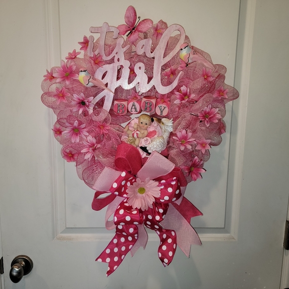 It's a Girl Wreath Deco Mesh Hand Painted Baby Stork Floral - Picture 13 of 13